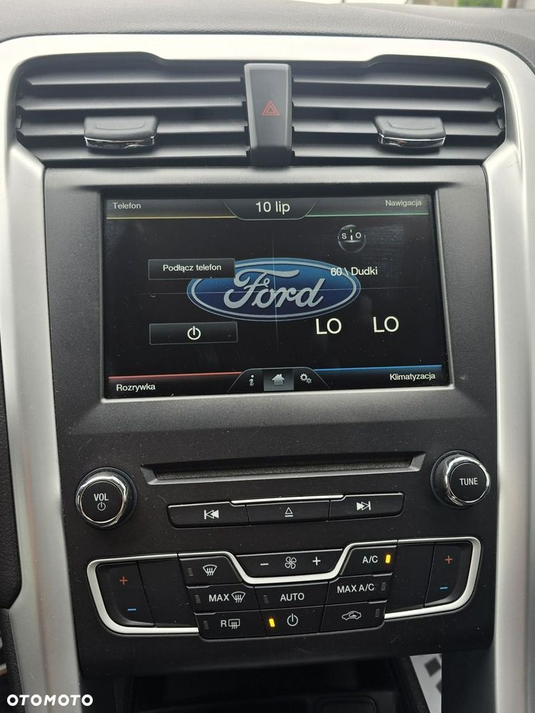 Ford Mondeo - 28