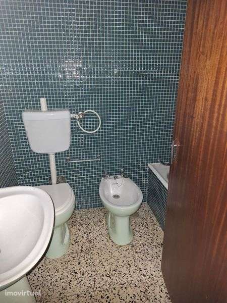 Vendo t1 em Queluz - Grande imagem: 4/12