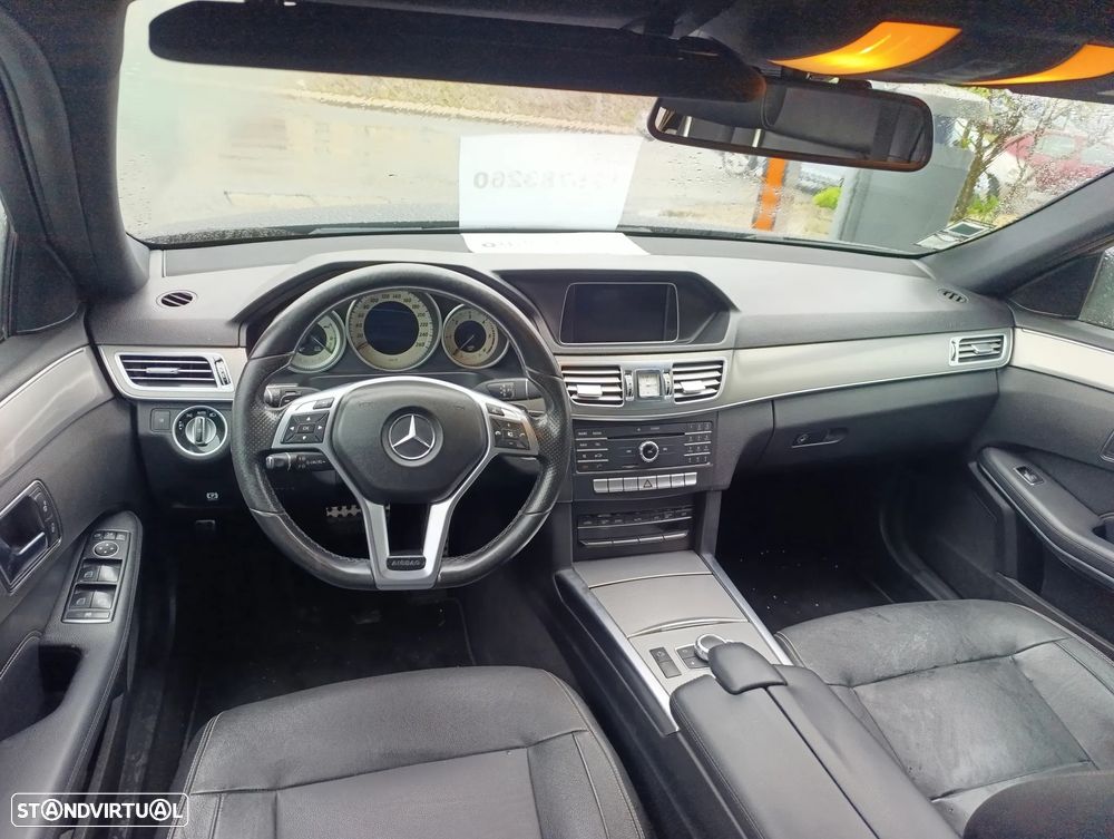 Mercedes-Benz E 300 Bluetec Hybrid Avantgarde - 8