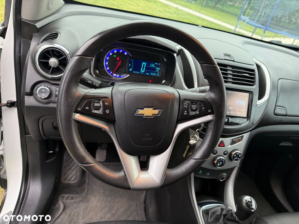 Chevrolet Trax 1.4 T LT AWD - 23