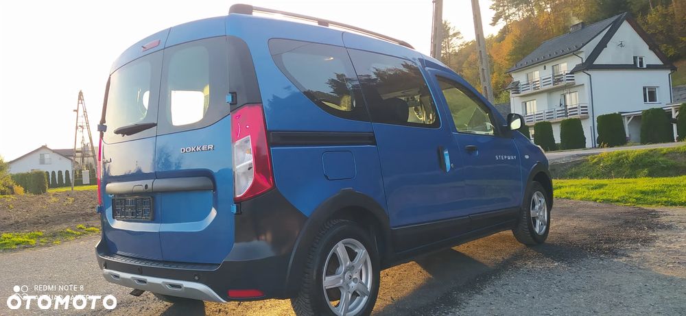 Dacia Dokker TCe 115 Stepway Celebration - 5