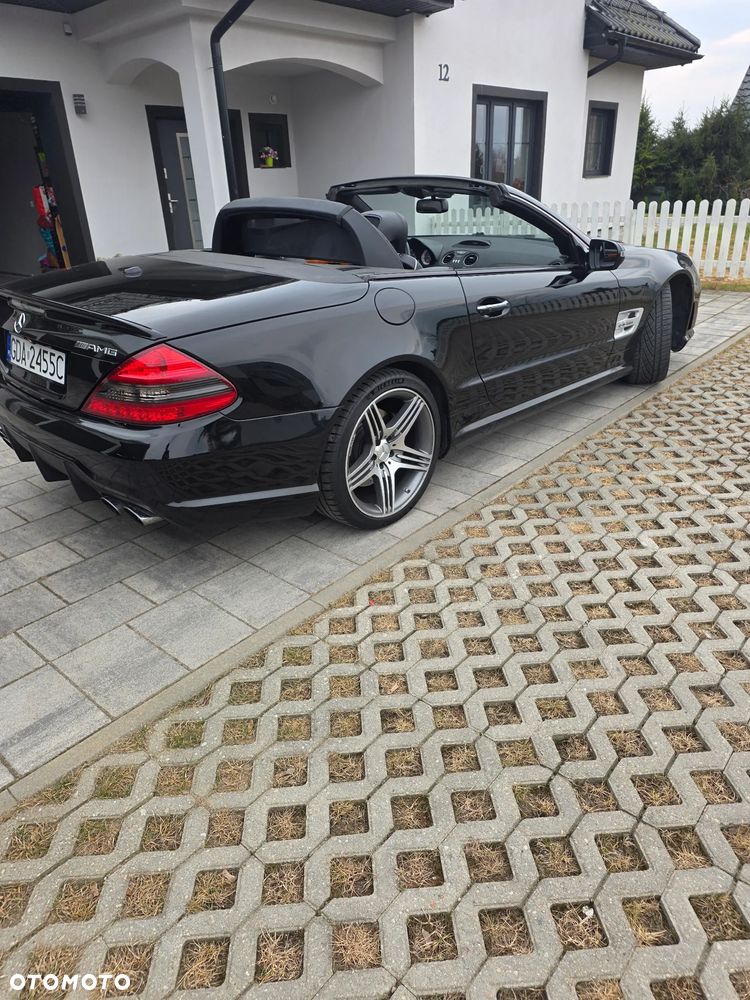 Mercedes-Benz SL 63 AMG SPEEDSHIFT MCT - 14