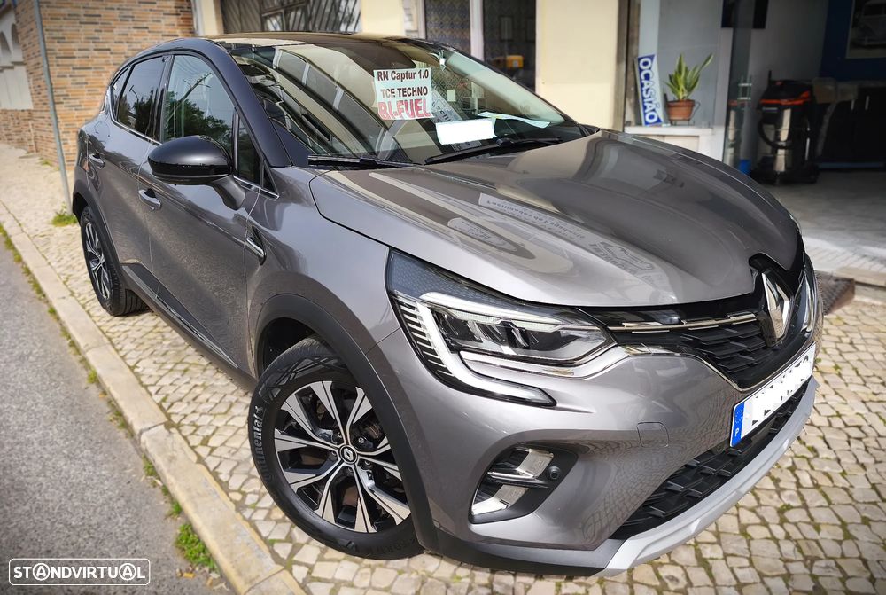 Renault Captur 1.0 TCe Techno Bi-Fuel - 2