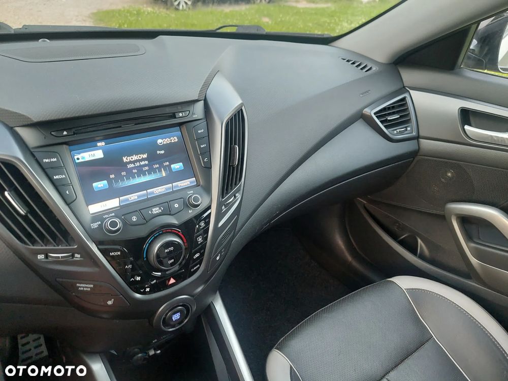Hyundai Veloster 1.6 Turbo Premium - 20