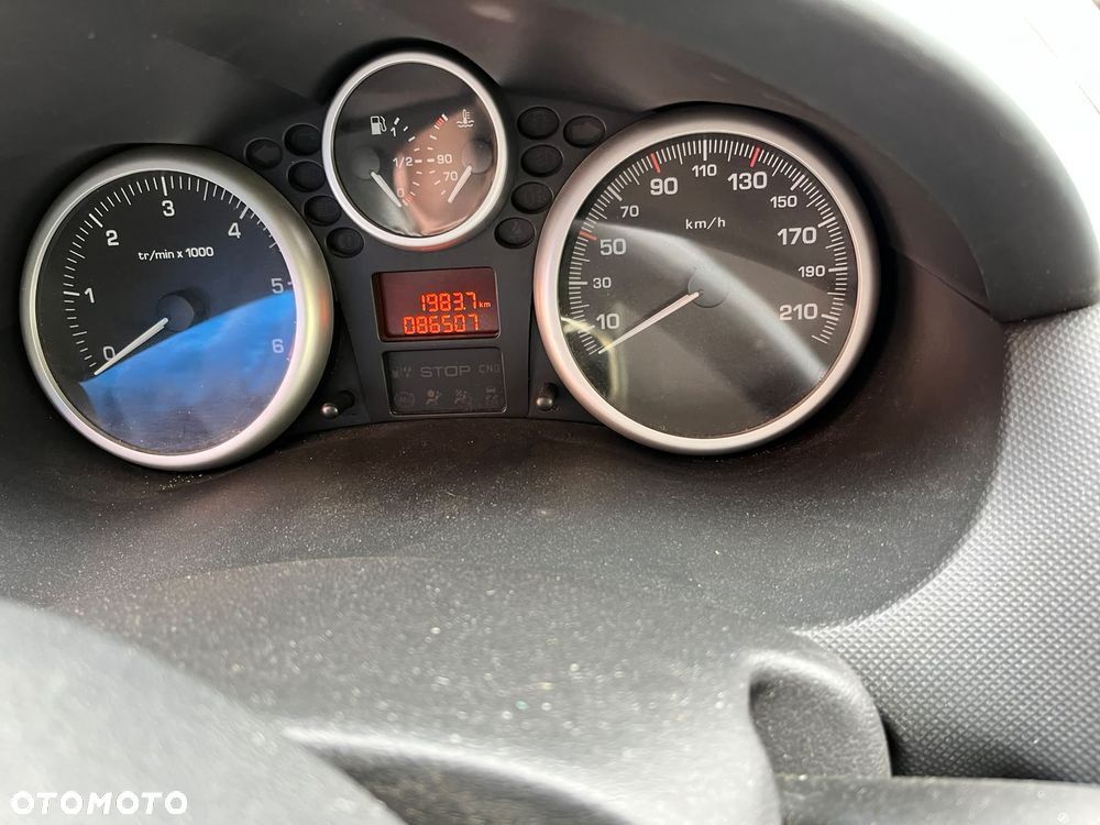 Peugeot 206 plus - 7