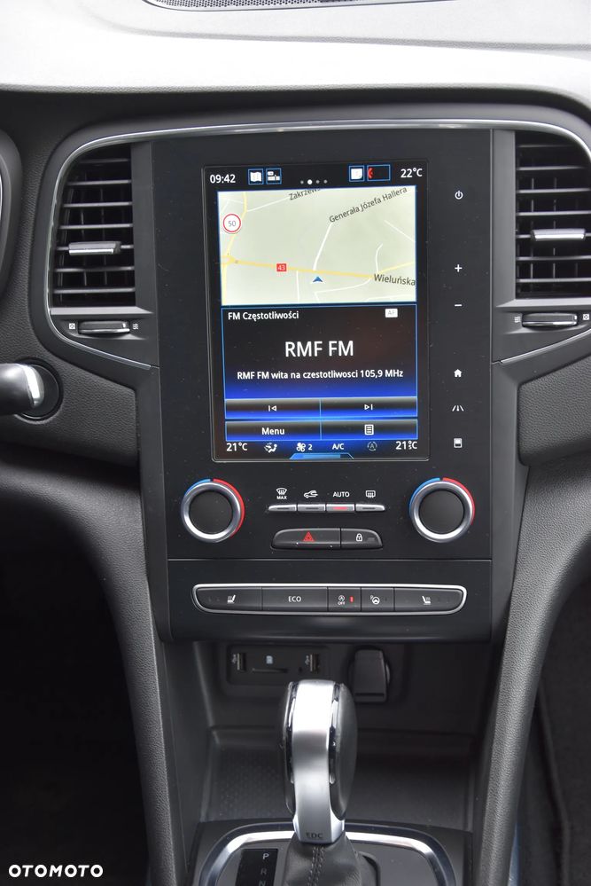 Renault Megane ENERGY TCe 160 EDC BOSE EDITION - 15