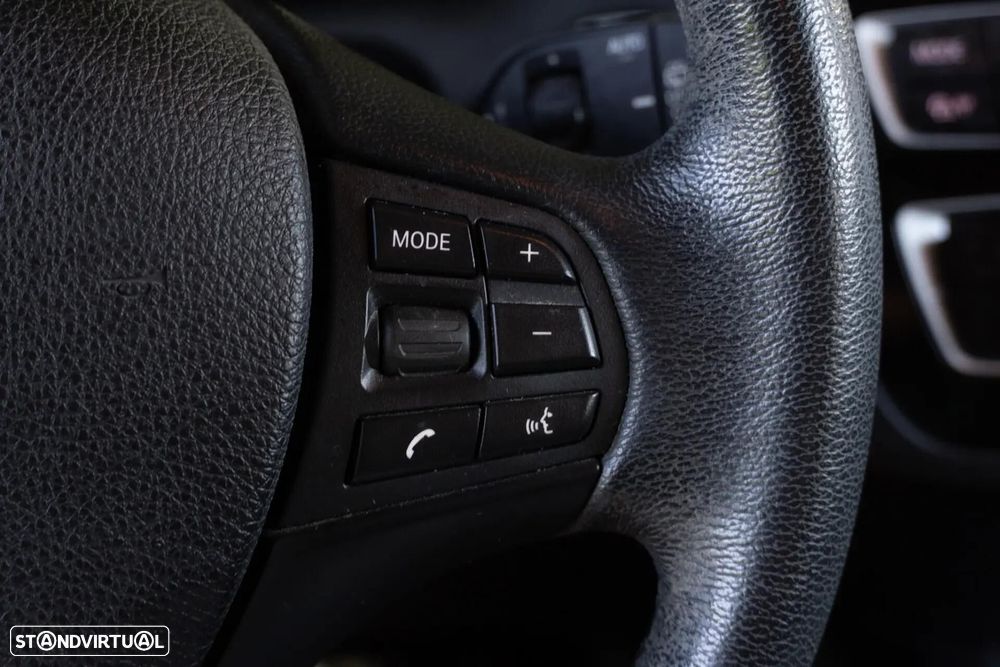 BMW 116 d Advantage - 36