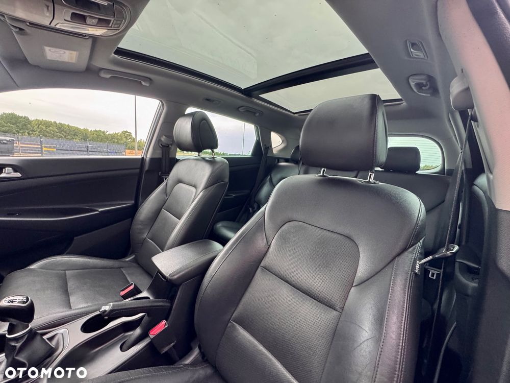 Hyundai Tucson blue 1.7 CRDi 2WD Advantage - 32