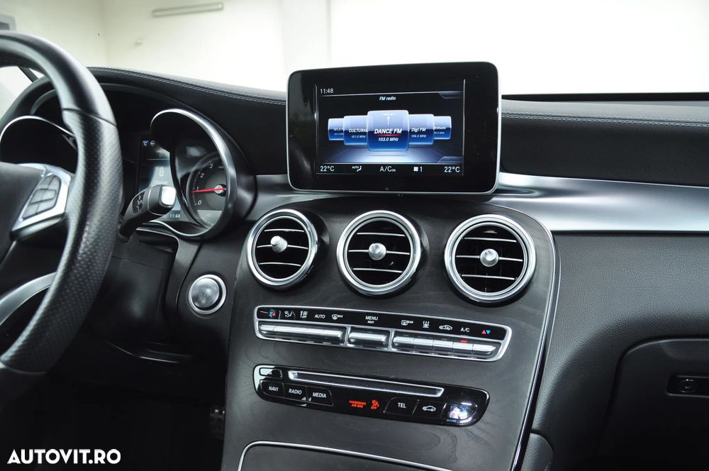 Mercedes-Benz GLC 250 4Matic 9G-TRONIC AMG Line - 18