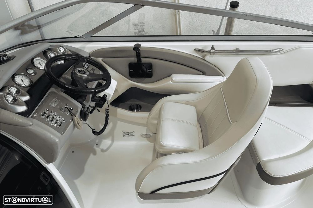 Cobalt Marine 255 - 15