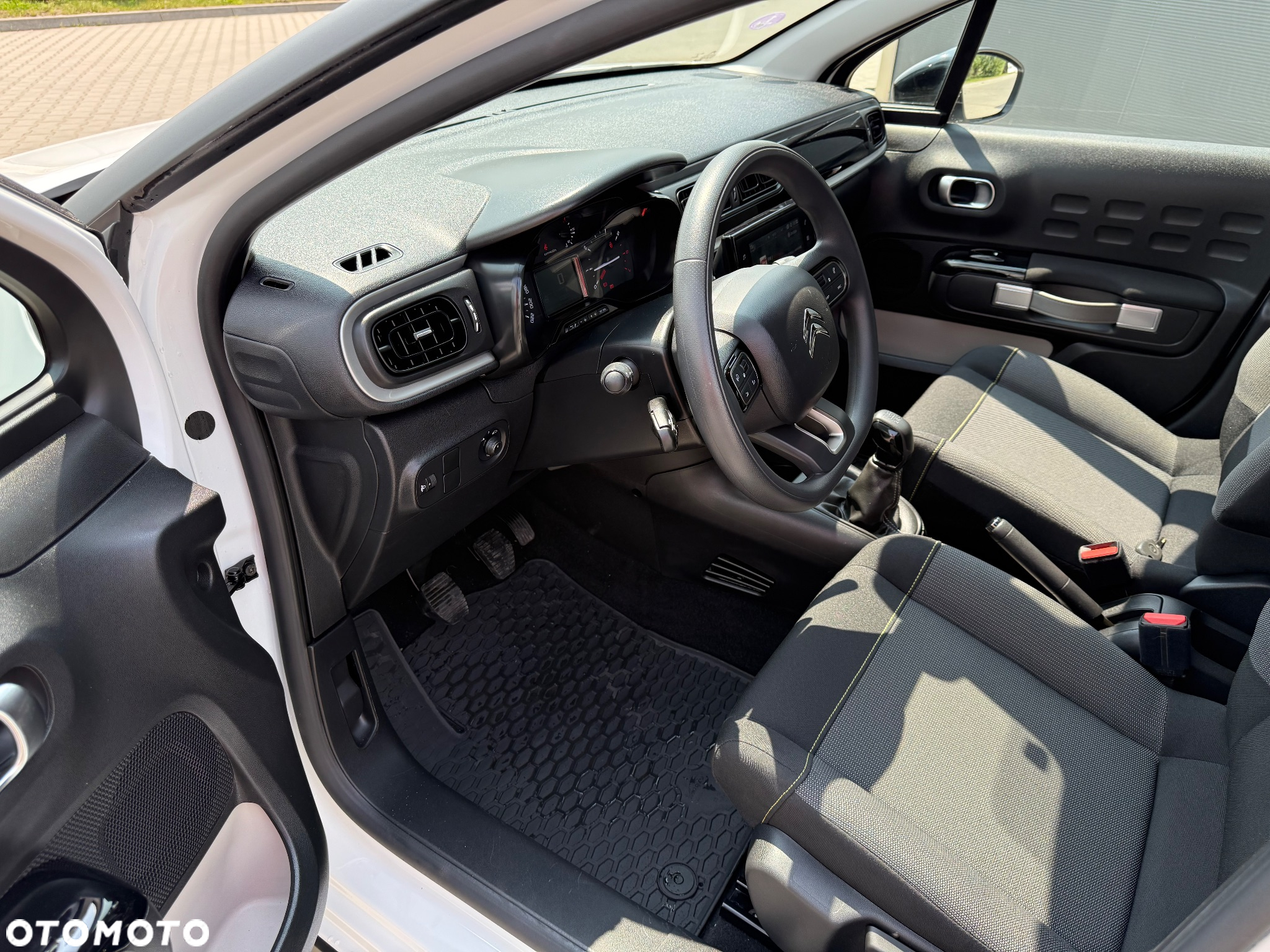 Citroën C3 1.2 PureTech Feel - 11