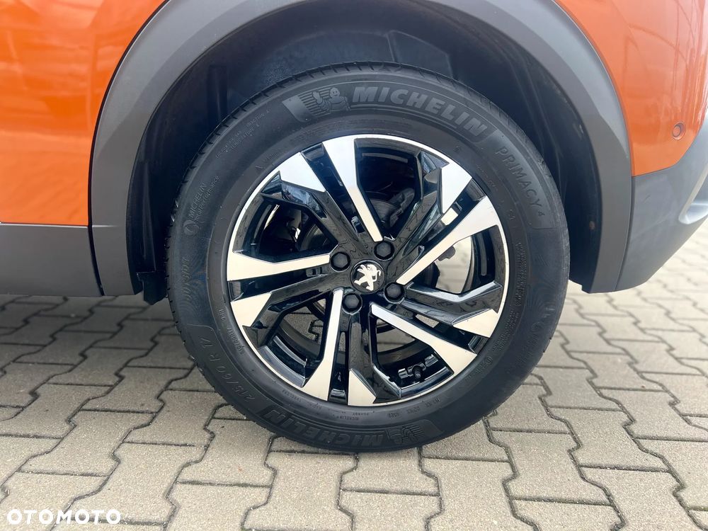 Peugeot 2008 1.2 PureTech GT Line S&S EAT8 - 29