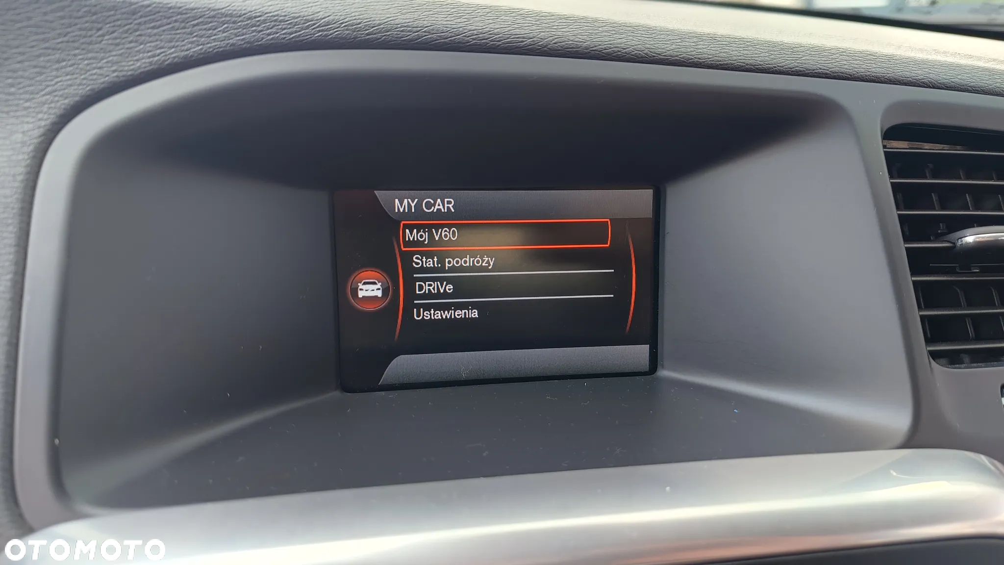 Volvo V60 T4 Kinetic - 27