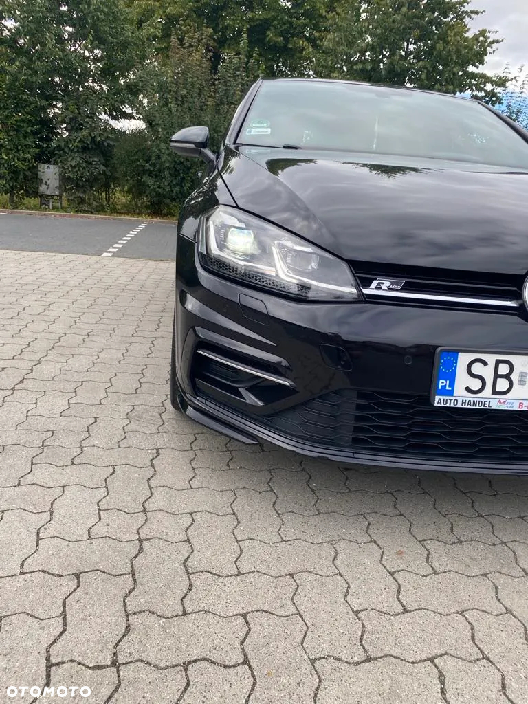Volkswagen Golf 1.5 eTSI OPF DSG R-Line - 11
