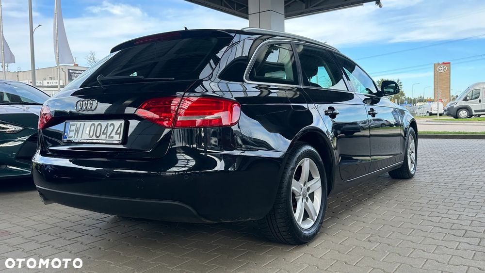 Audi A4 Avant - 22