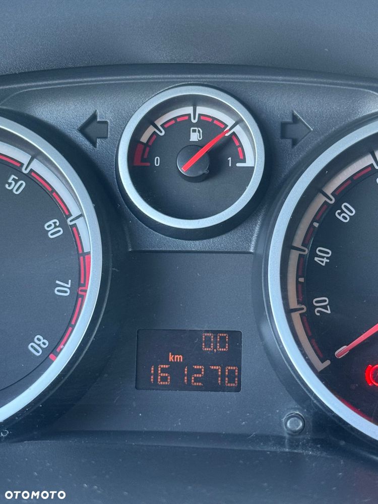 Opel Corsa - 11