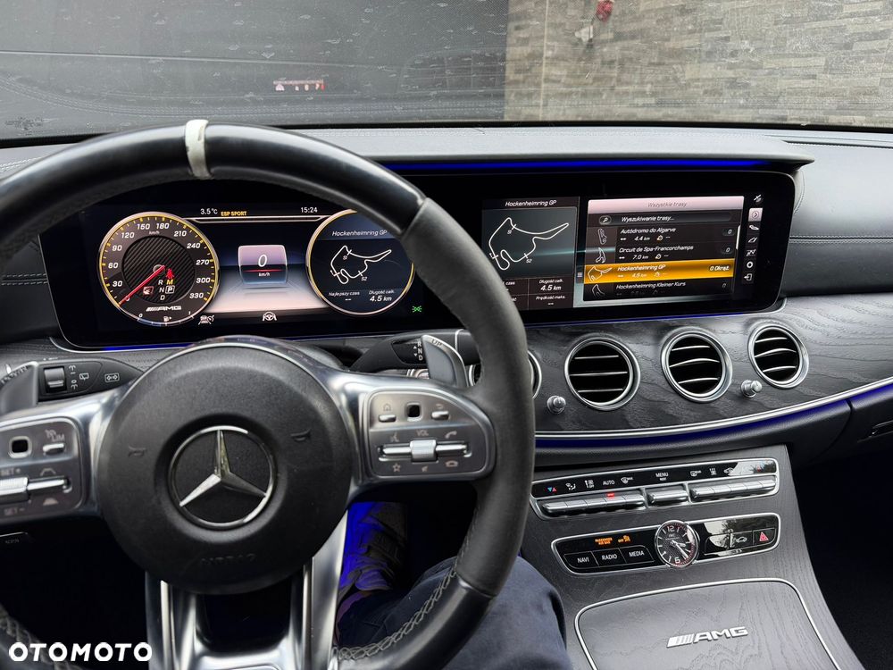 Mercedes-Benz Klasa E AMG 63 S 4Matic+ 9G-TRONIC - 11