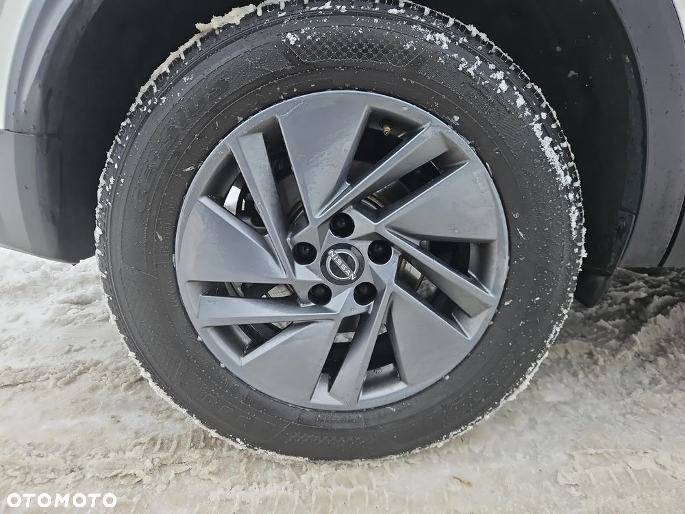Nissan Qashqai 1.3 DIG-T MHEV Acenta Xtronic - 19