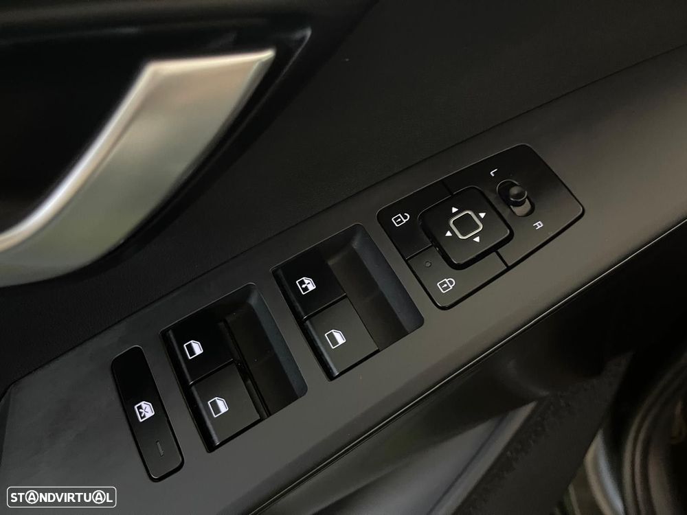 Kia Niro EV 64kWh Drive - 30