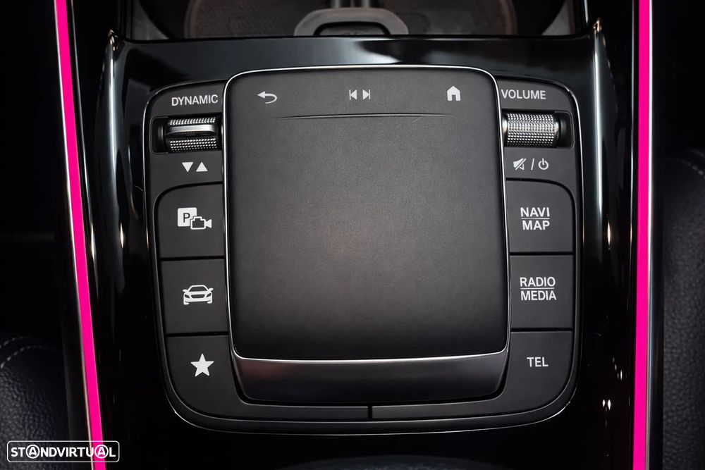 Mercedes-Benz GLA 250 e 8G-DCT Progressive - 32