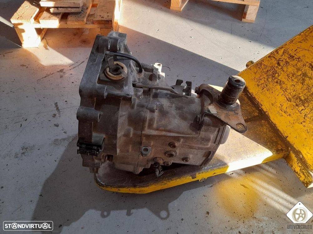 CAIXA VELOCIDADES VOLKSWAGEN POLO 1999 - 2