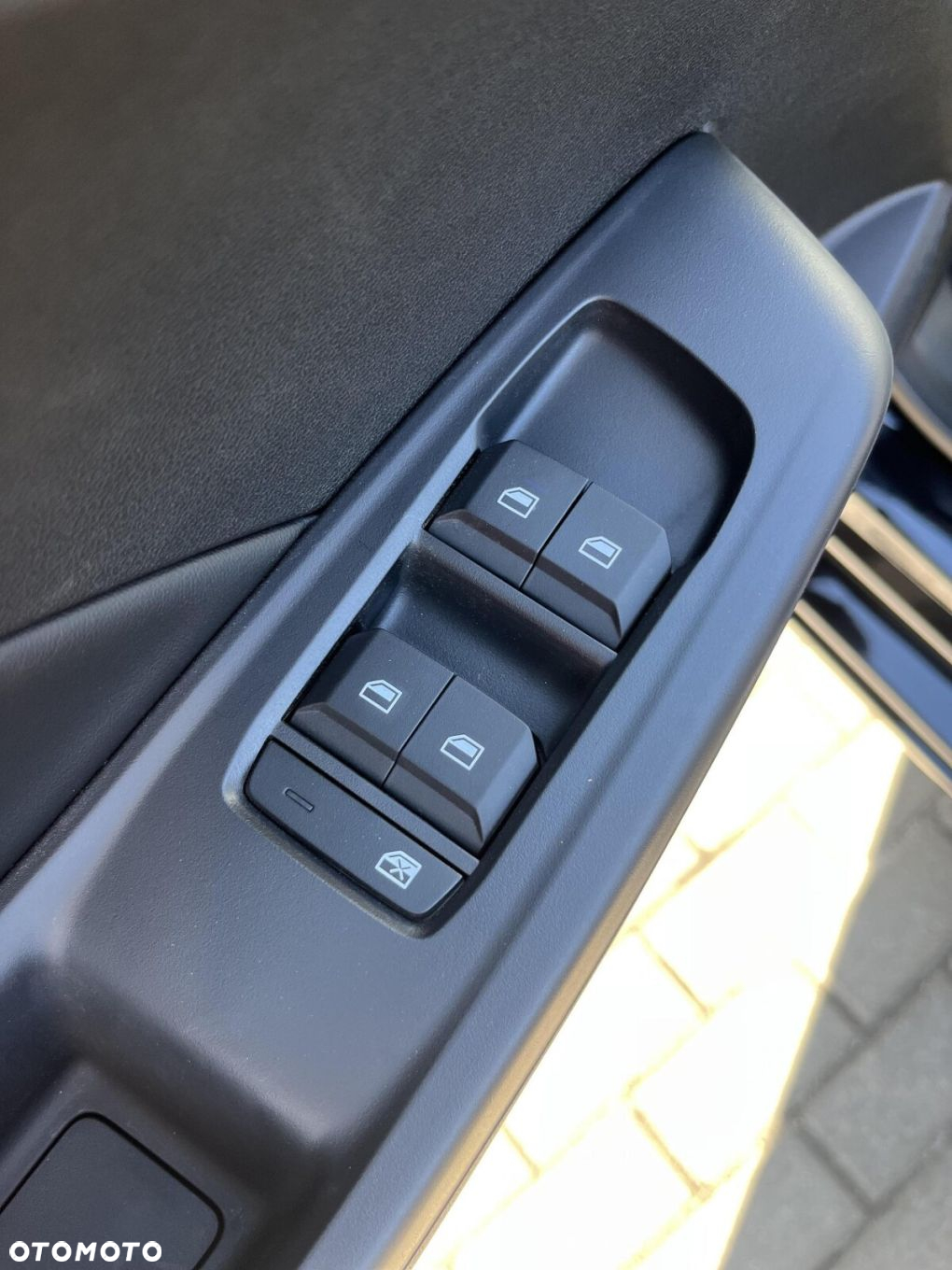 MG MG3 1.5 Standard - 12