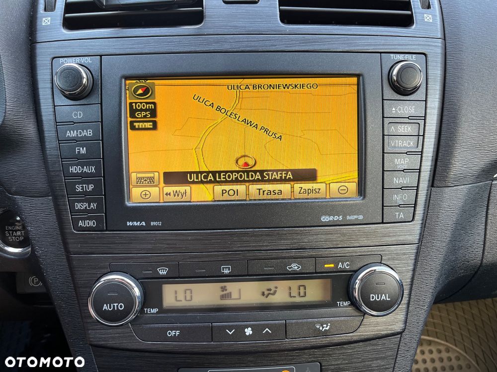 Toyota Avensis 2.0 Sol plus MS - 19