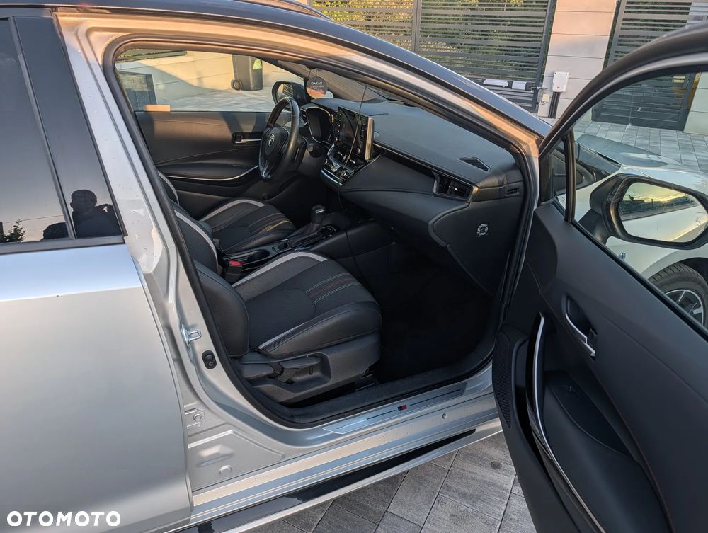 Toyota Corolla 2.0 Hybrid GR Sport - 14
