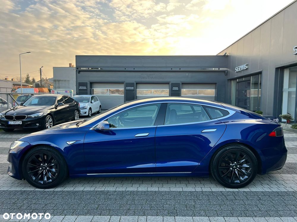 Tesla Model S Long Range Plus - 10
