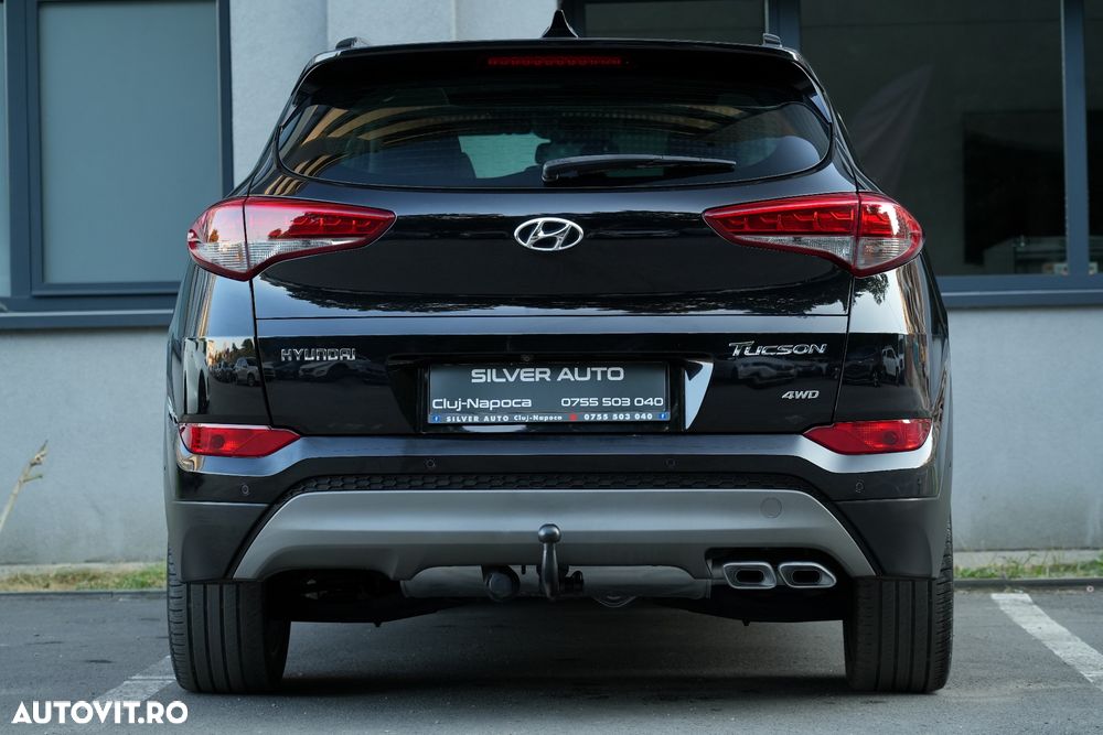 Hyundai Tucson 2.0 CRDI 4WD Automatik Premium - 34