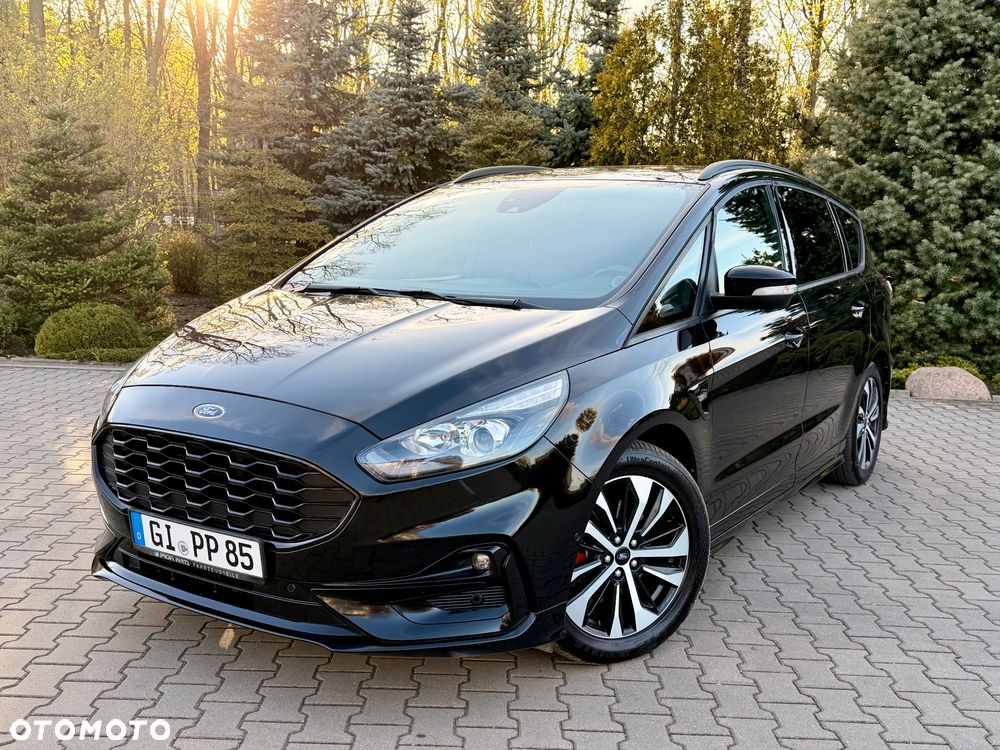 Ford S-Max - 9