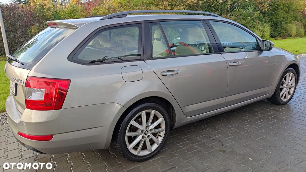 Skoda Octavia 2.0 TDI Elegance - 6