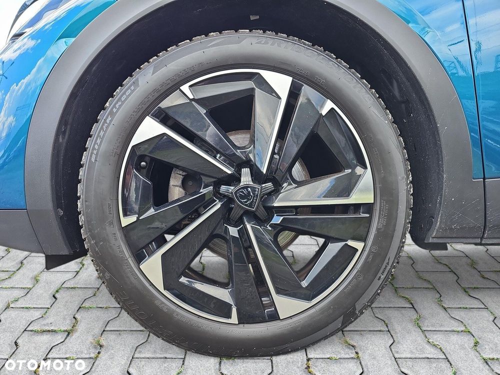 Peugeot 408 - 10