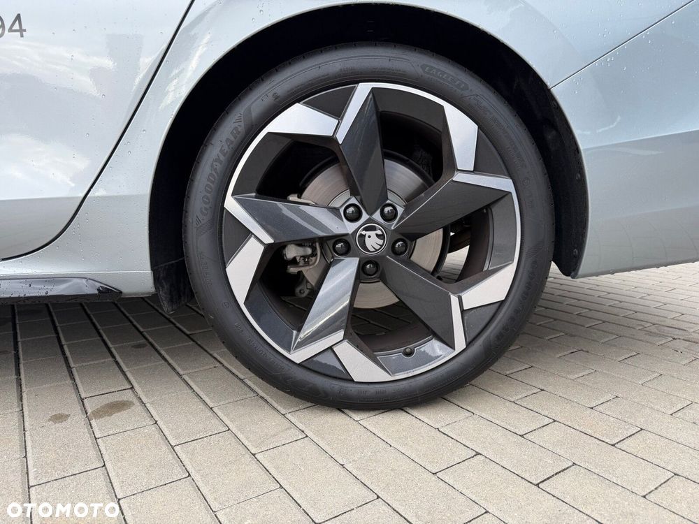 Skoda Superb 2.0 TSI Sportline DSG - 38