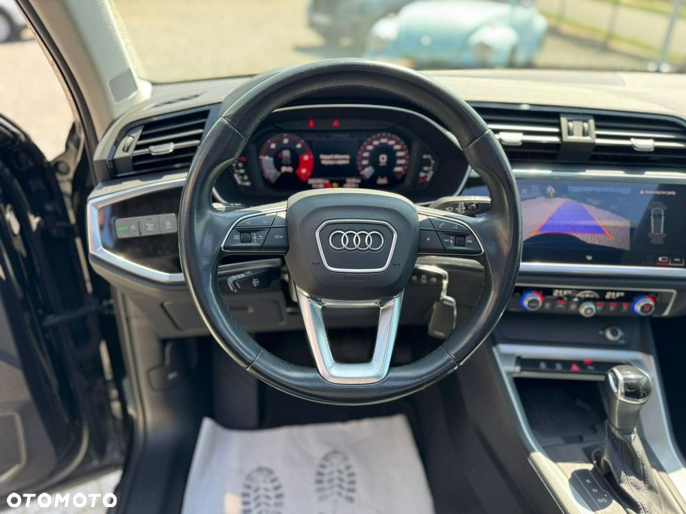 Audi Q3 - 12