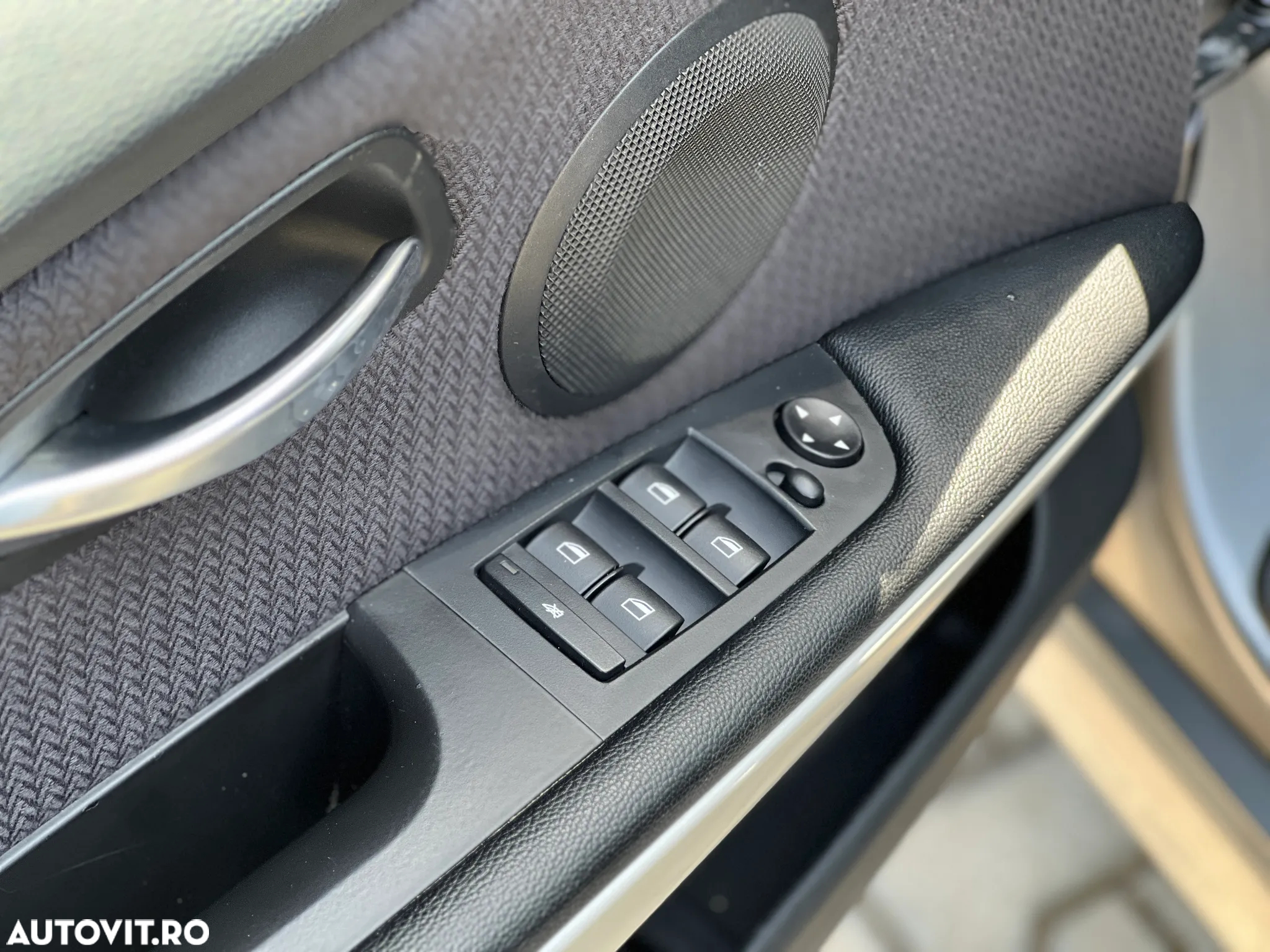 BMW Seria 3 320d Aut. - 11
