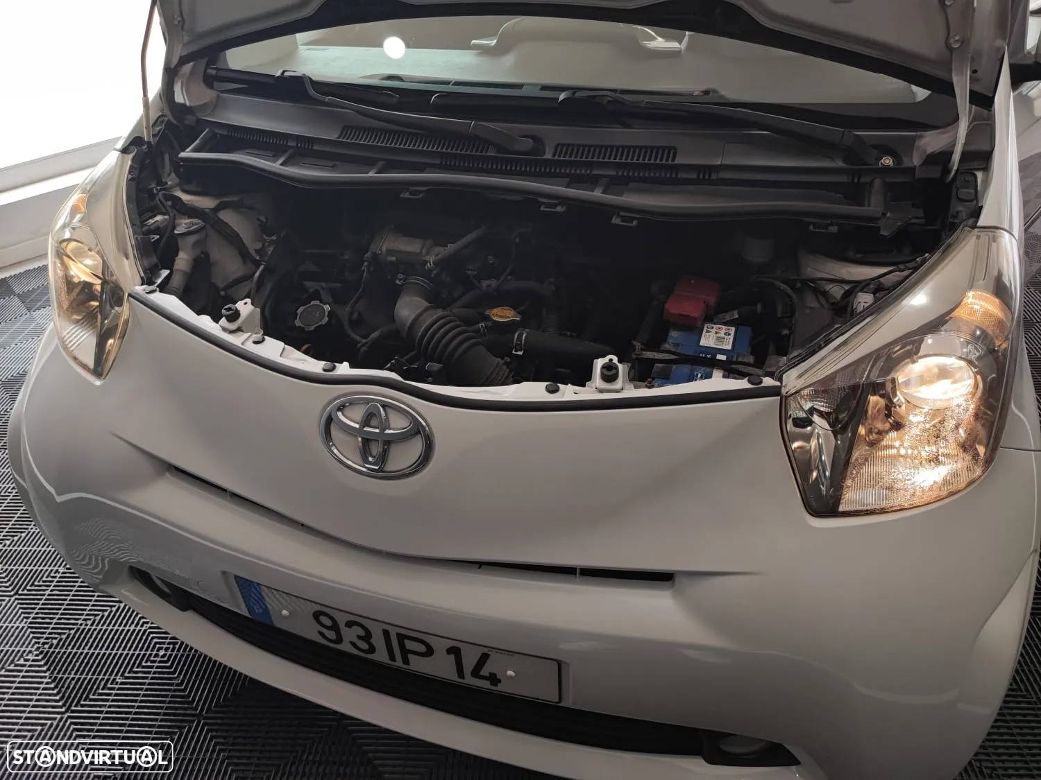 Toyota iQ 1.0 VVT-i 2 EP - 35