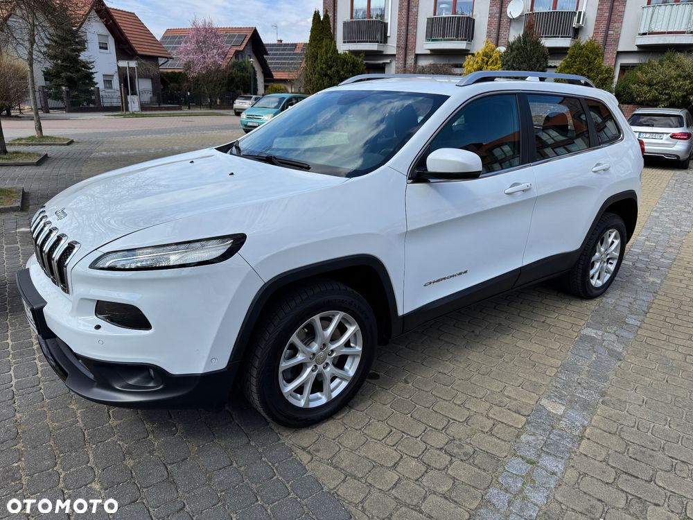Jeep Cherokee - 10