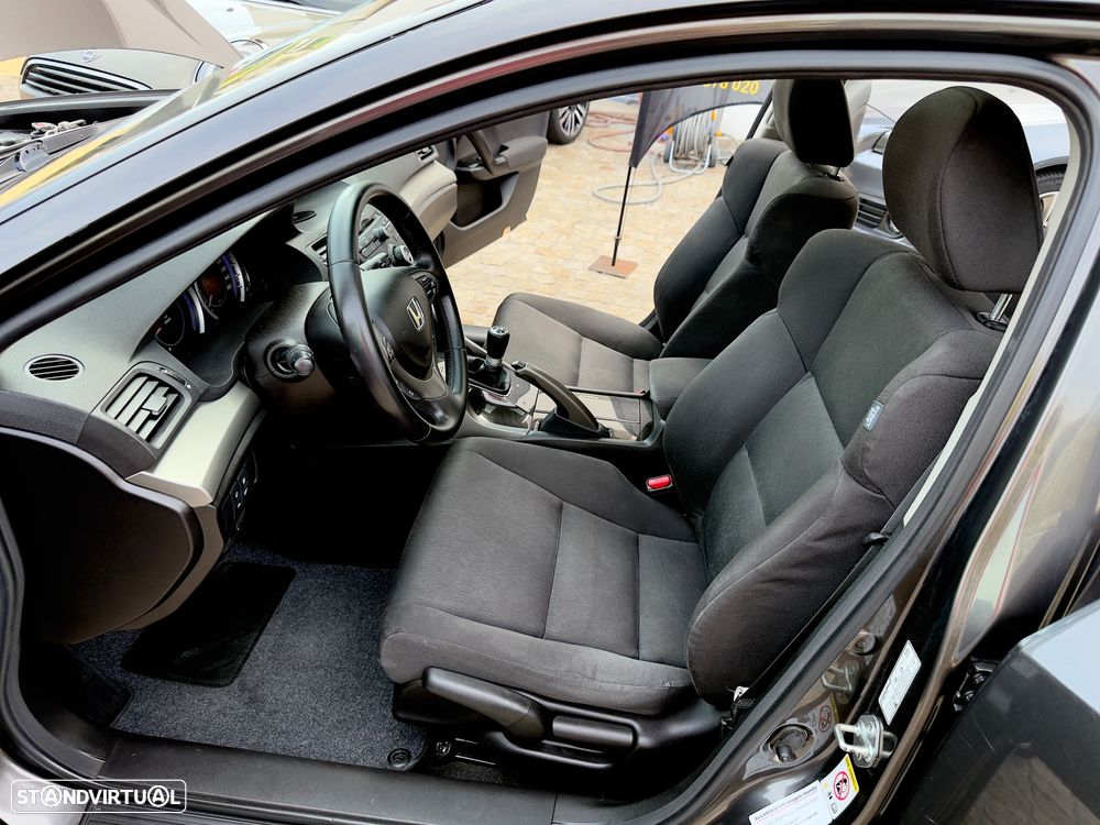 Honda Accord Tourer 2.2 i-DTEC Elegance - 45
