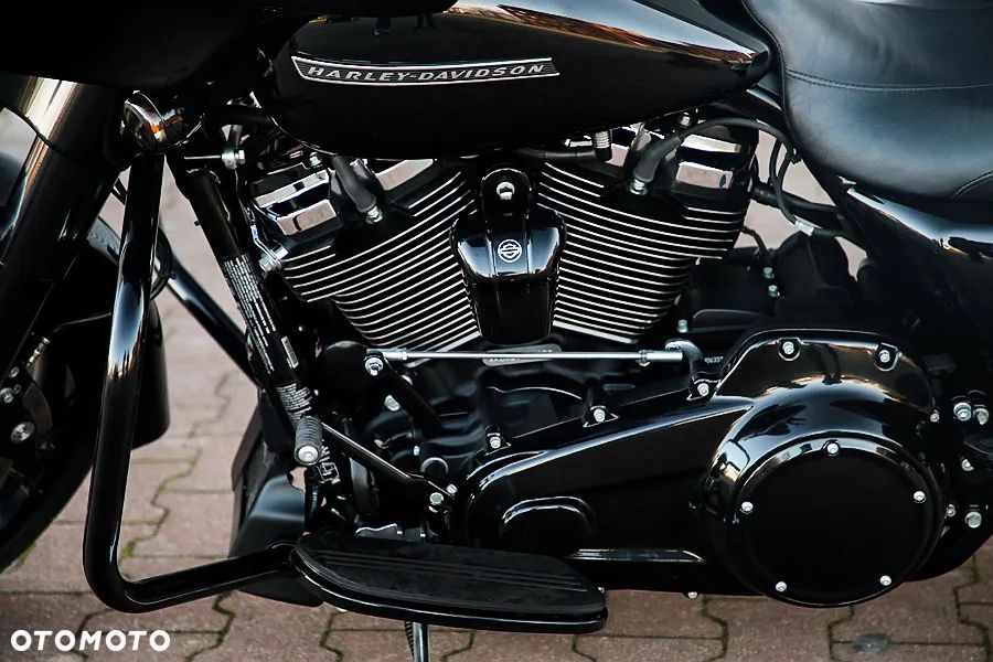 Harley-Davidson Touring Street Glide - 9