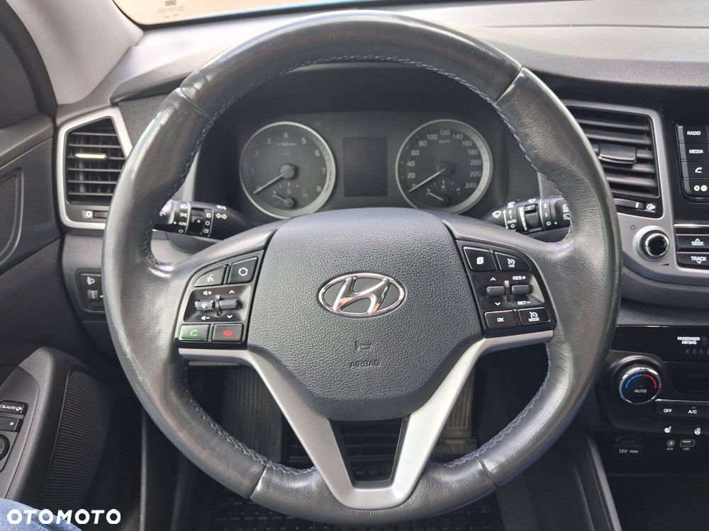 Hyundai Tucson - 10