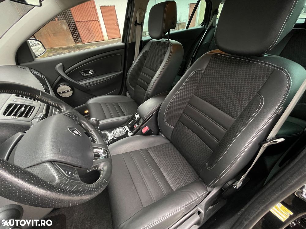 Renault Megane ENERGY dCi 130 Start & Stop Bose Edition - 11