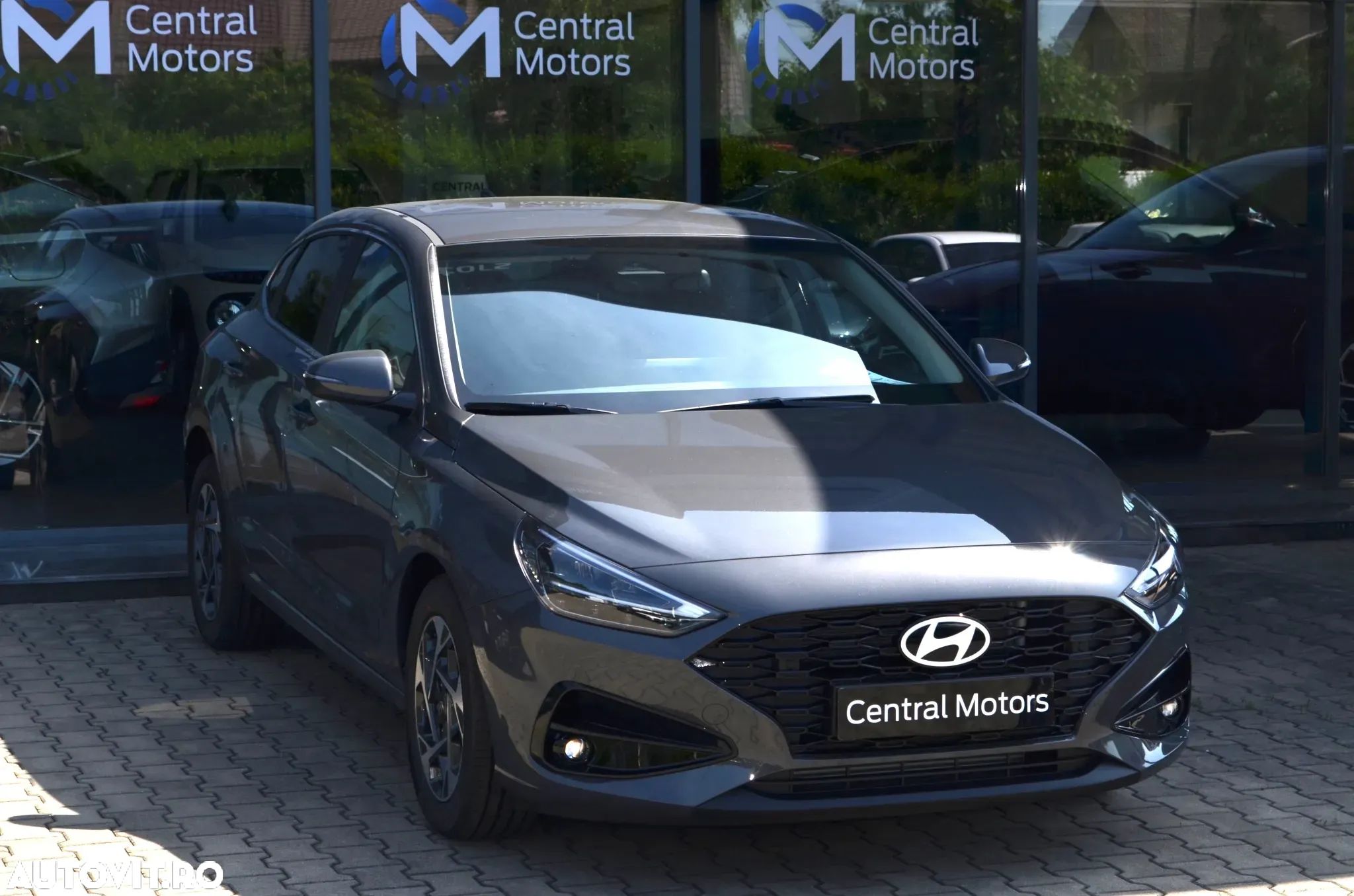 Hyundai i30 Fastback 1.5 T-GDI 140CP 7DCT MHEV Highway - 1