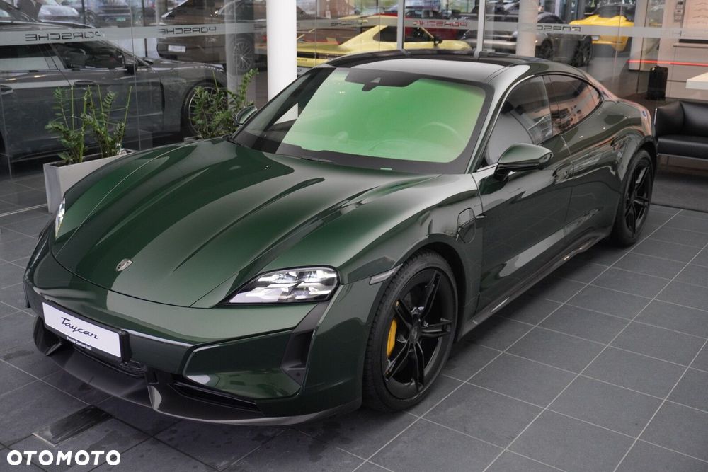 Porsche Taycan - 3