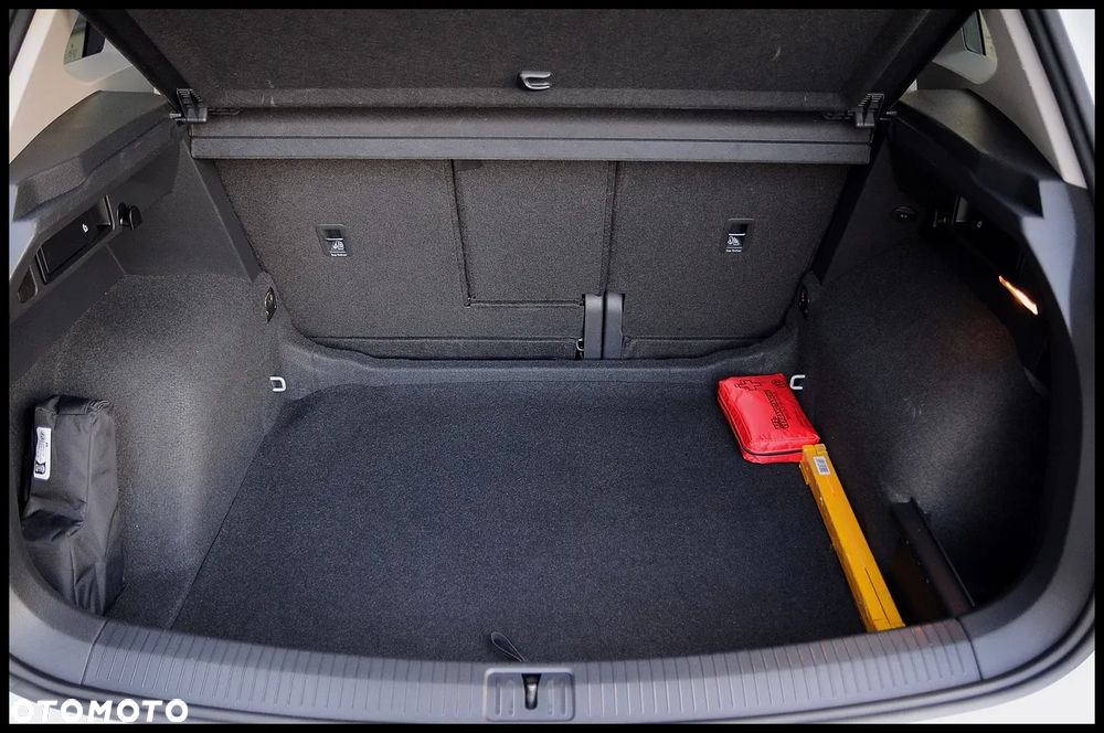 Volkswagen Tiguan 2.0 TDI SCR DSG R-Line - 38