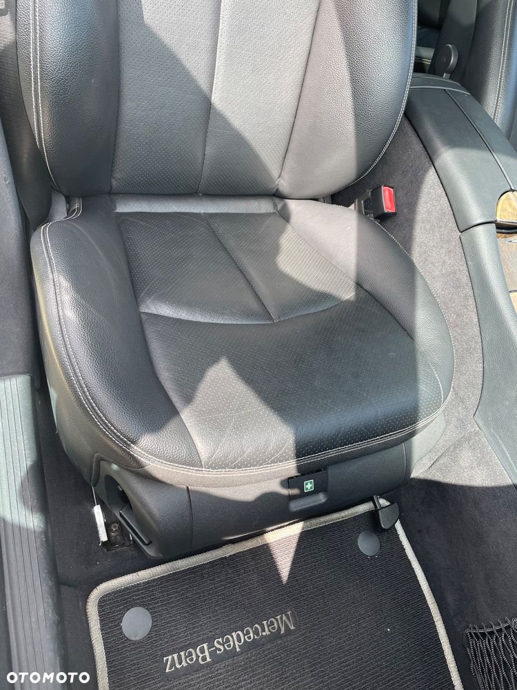 Mercedes-Benz Klasa E 320 CDI Avantgarde - 22