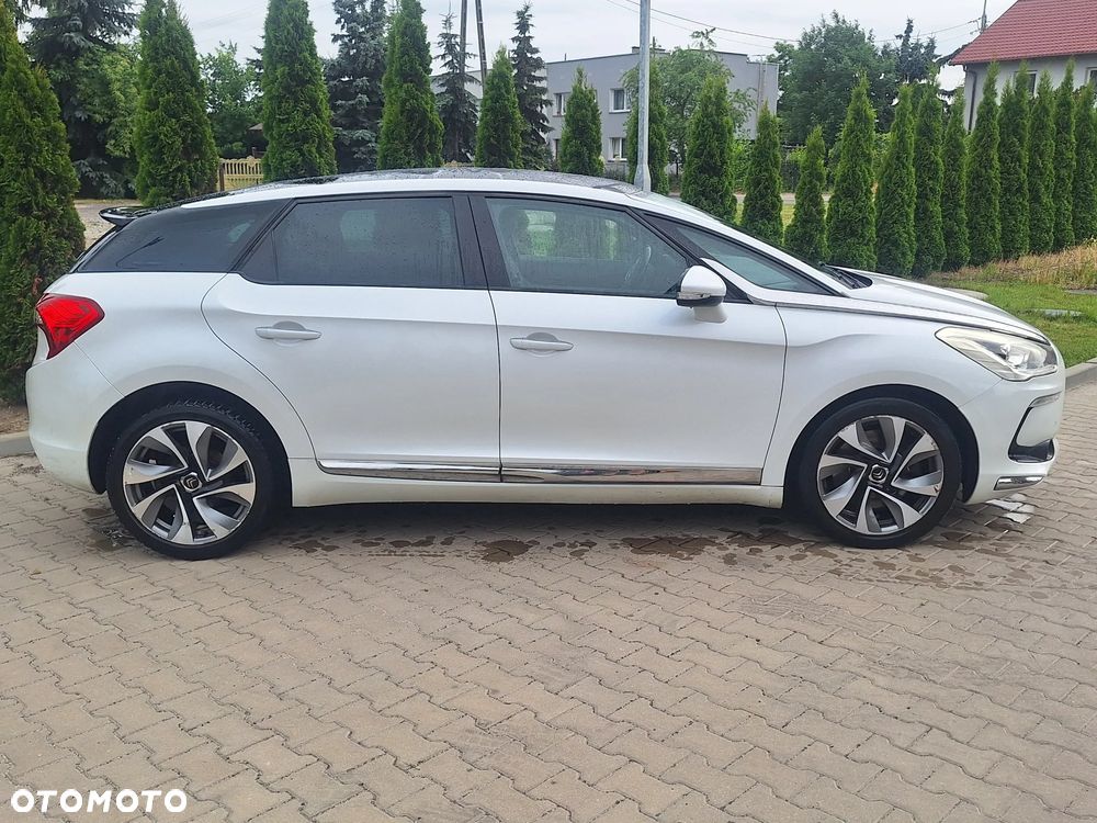 Citroën DS5 2.0 HDi SportChic - 3