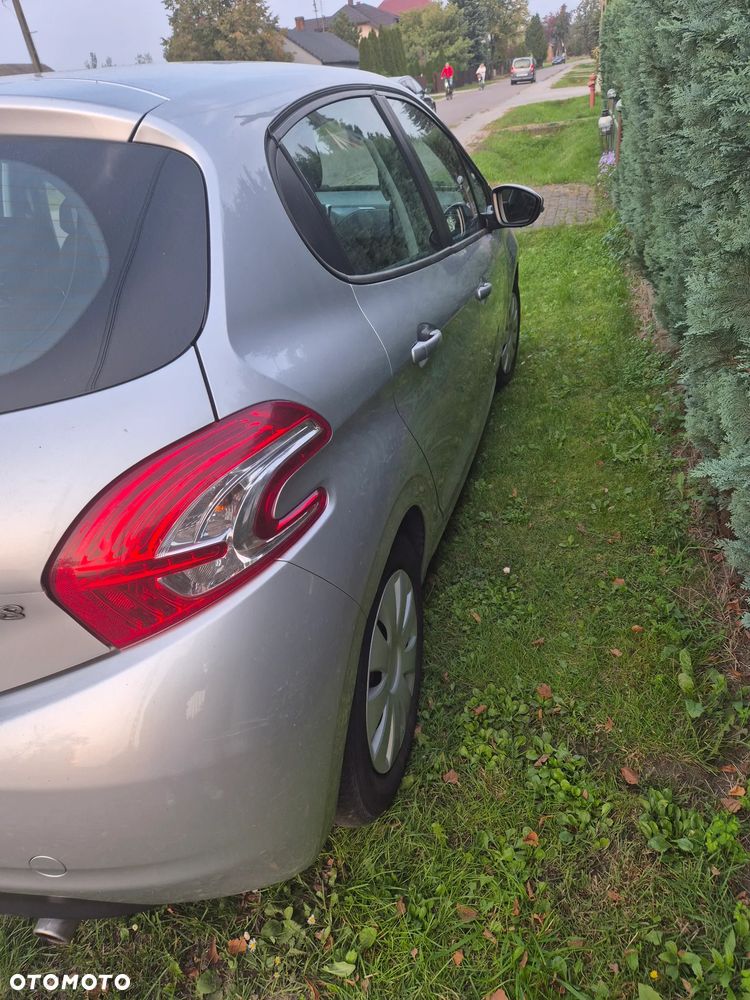 Peugeot 208 1.4 VTi Active - 5