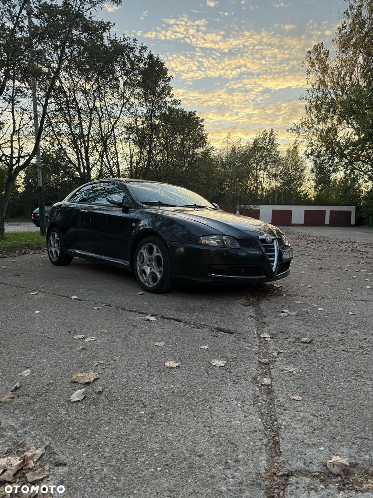 Alfa Romeo GT 1.9JTD 16V Distinctive - 3