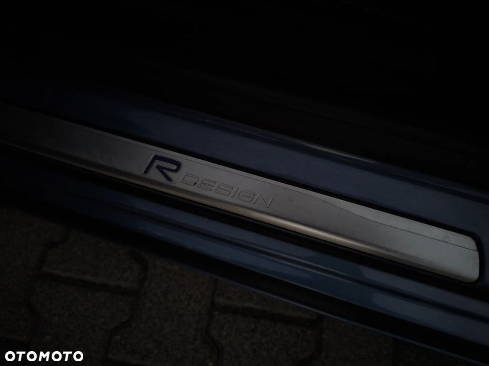 Volvo V60 D2 Drive-E R-Design Momentum - 15